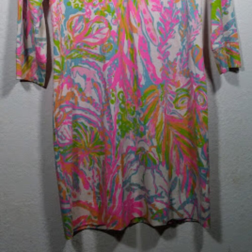 Lilly Pulitzer Christie Knee Length V neck Dress Color:Pink Size: M - Picture 7 of 14